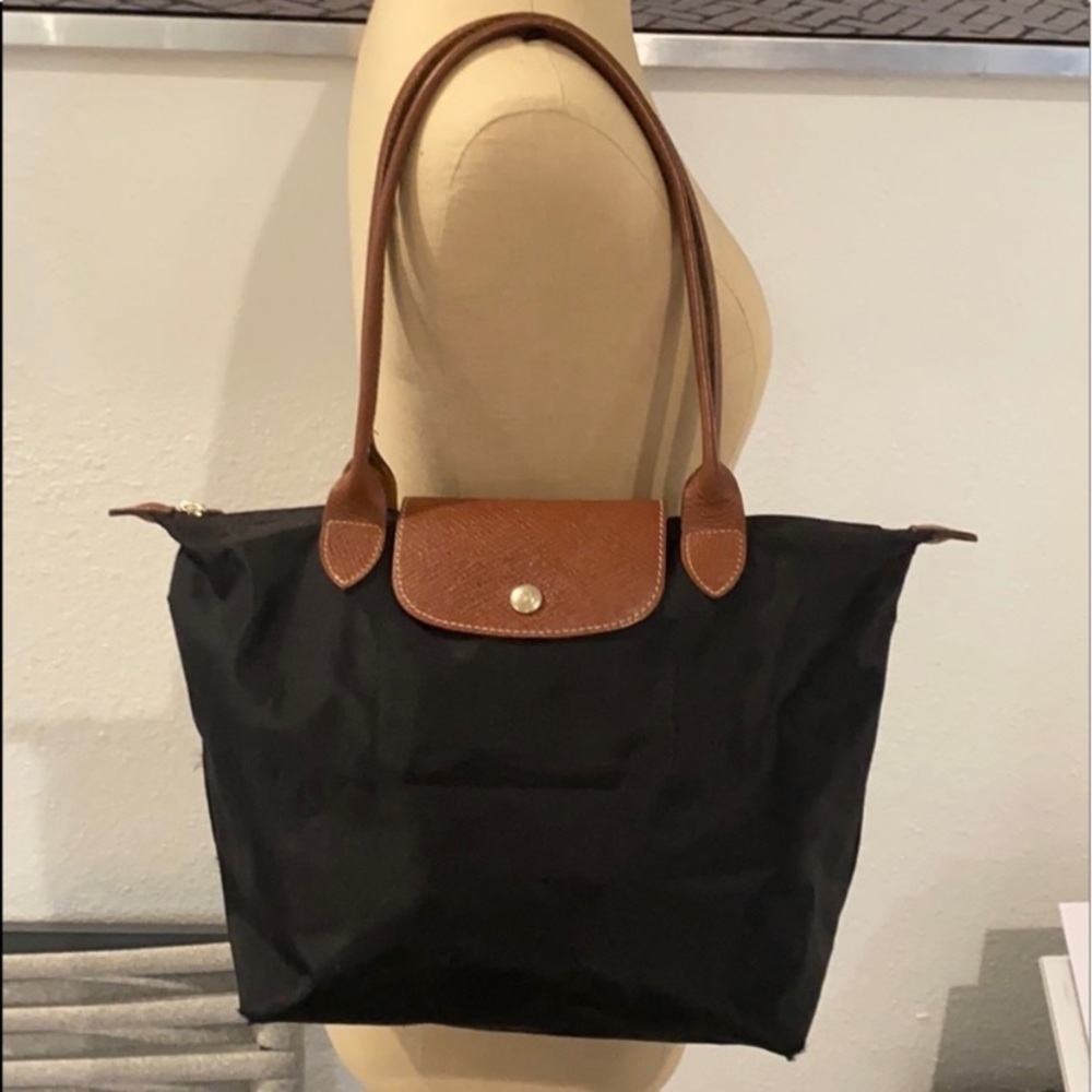 Auth longchamp Le Pilage Black signature purse